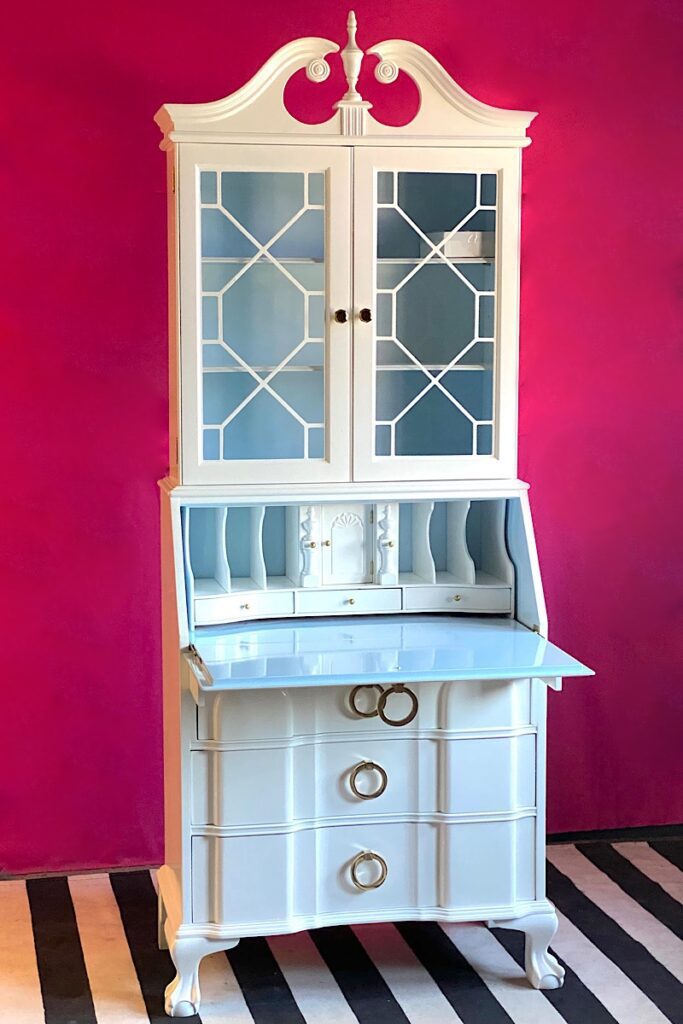 Benjamin Moore Secretary Cabinet When Open