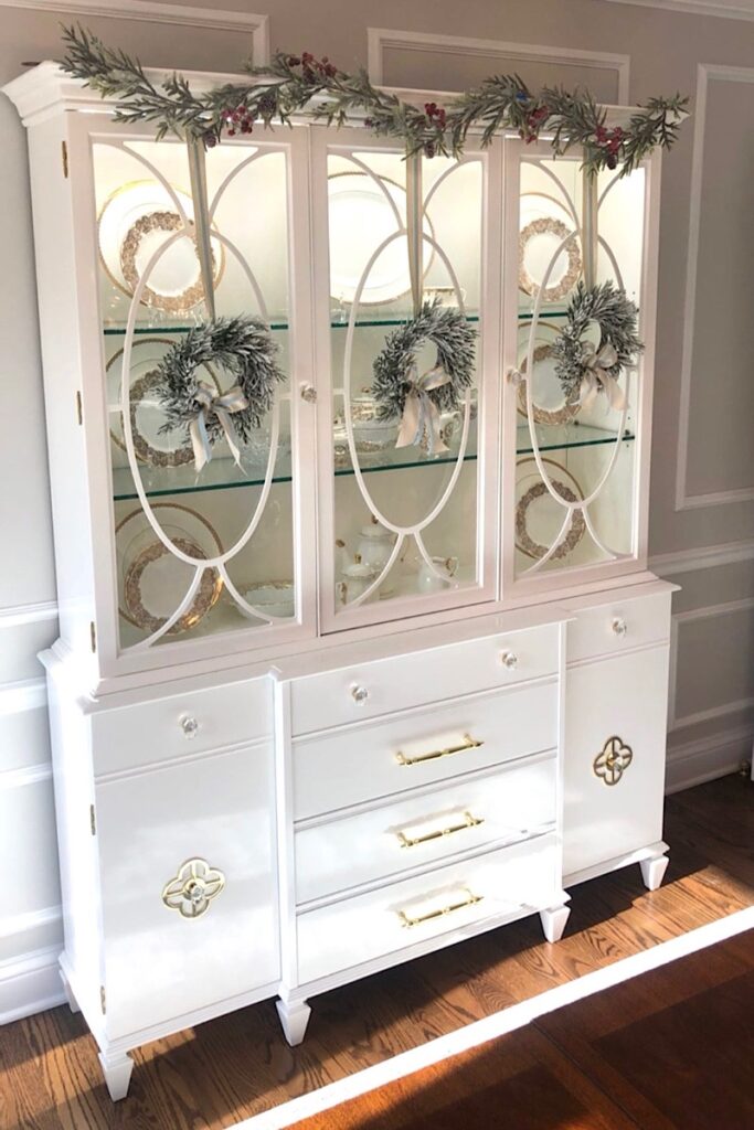 Vintage bubble glass china cabinet in Chantilly Lace 