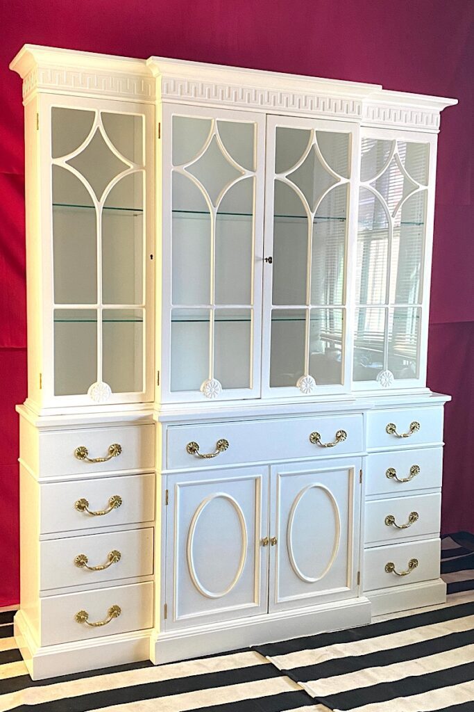 Ben Moore Chantilly Lace China cabinet 