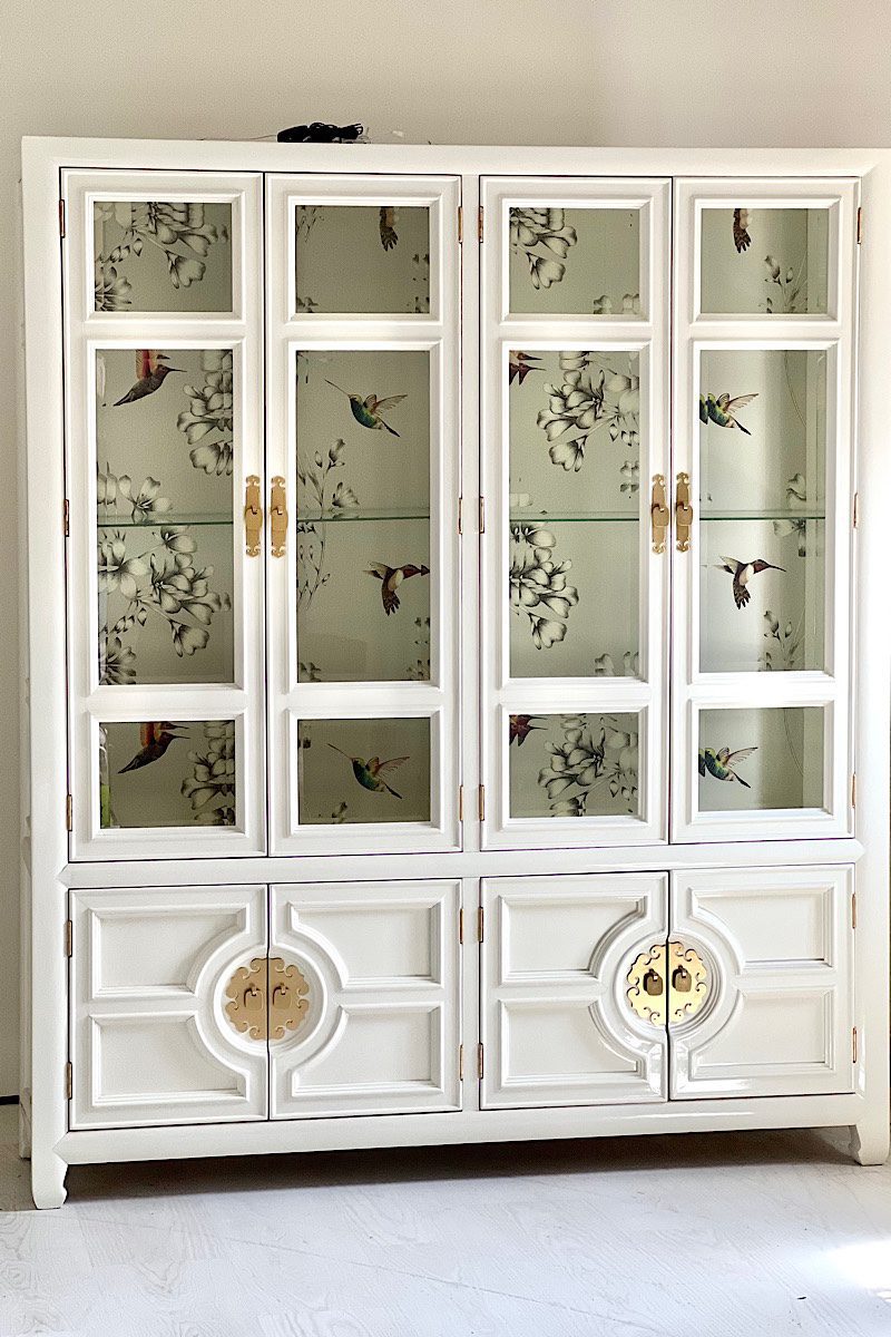 White China Cabinet Makeovers - The Resplendent Home