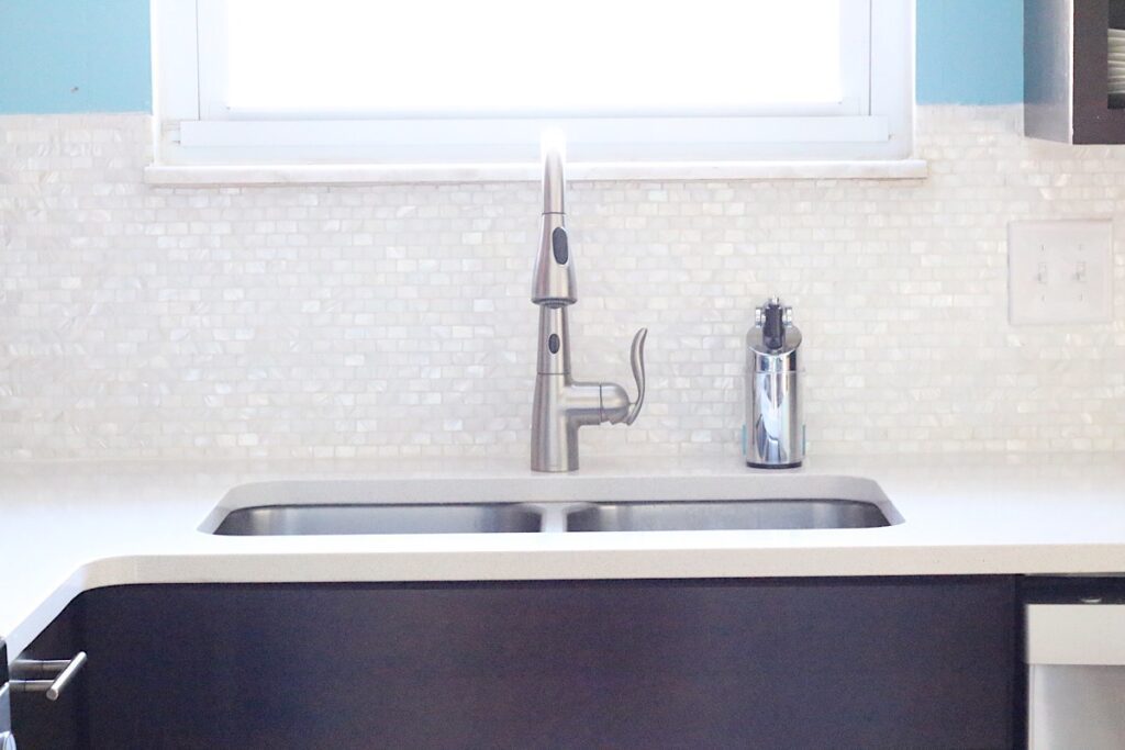 Mother of pearl on kitchen sink